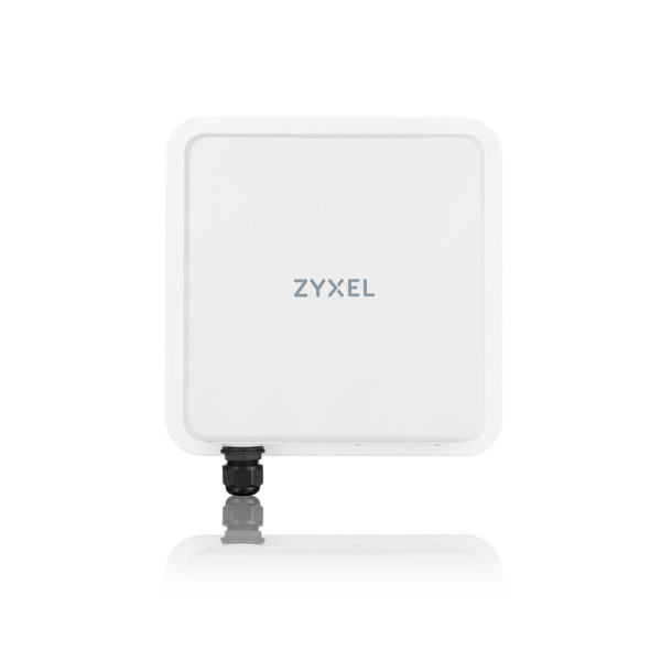 Zyxel FWA710  routeur sans fil - WWAN - 802.11b g n,LTE - 3G,4G,5G - fixation m