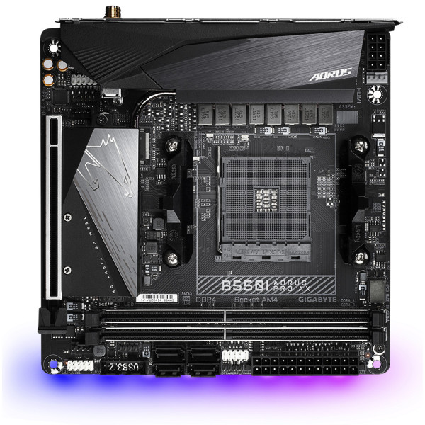 GIGABYTE B550I AORUS PRO AX carte mère AMD B550 DDR4 Emplacement AM4 mini ITX